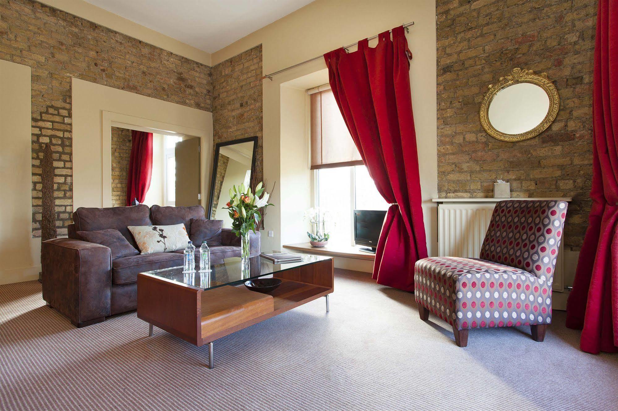 Becketts Hotel Leixlip Exterior foto